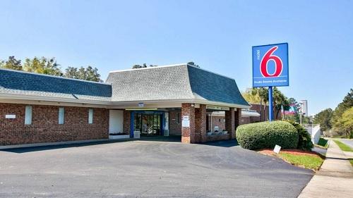 Motel 6 Tallahassee - Downtown 