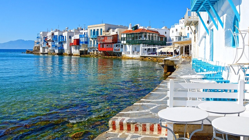 Mykonos Hotels and Tourism